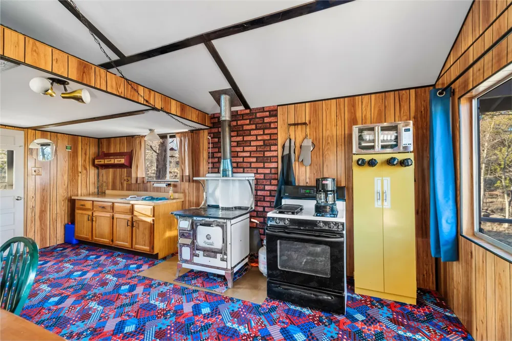 81 Pistol Way Como, CO 80432