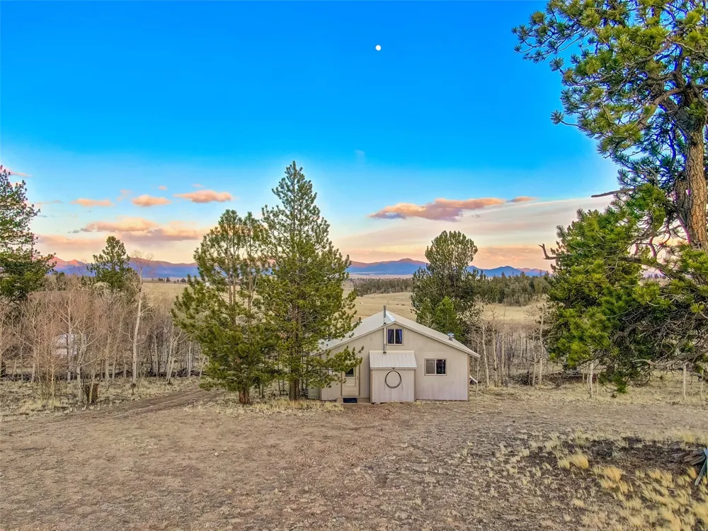 81 Pistol Way Como, CO 80432