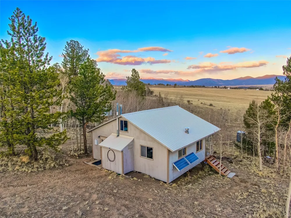81 Pistol Way Como, CO 80432