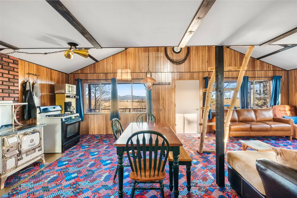 81 Pistol Way Como, CO 80432