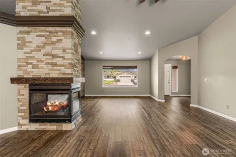 21 Ambrosia Lane