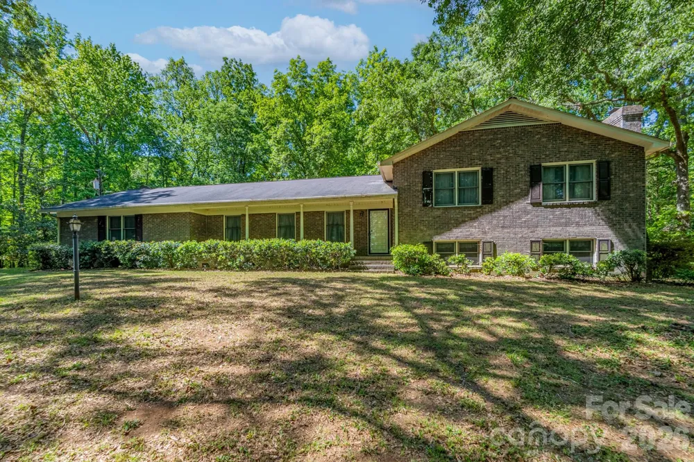 1836 Westbrook Road Edgemoor, SC 29712