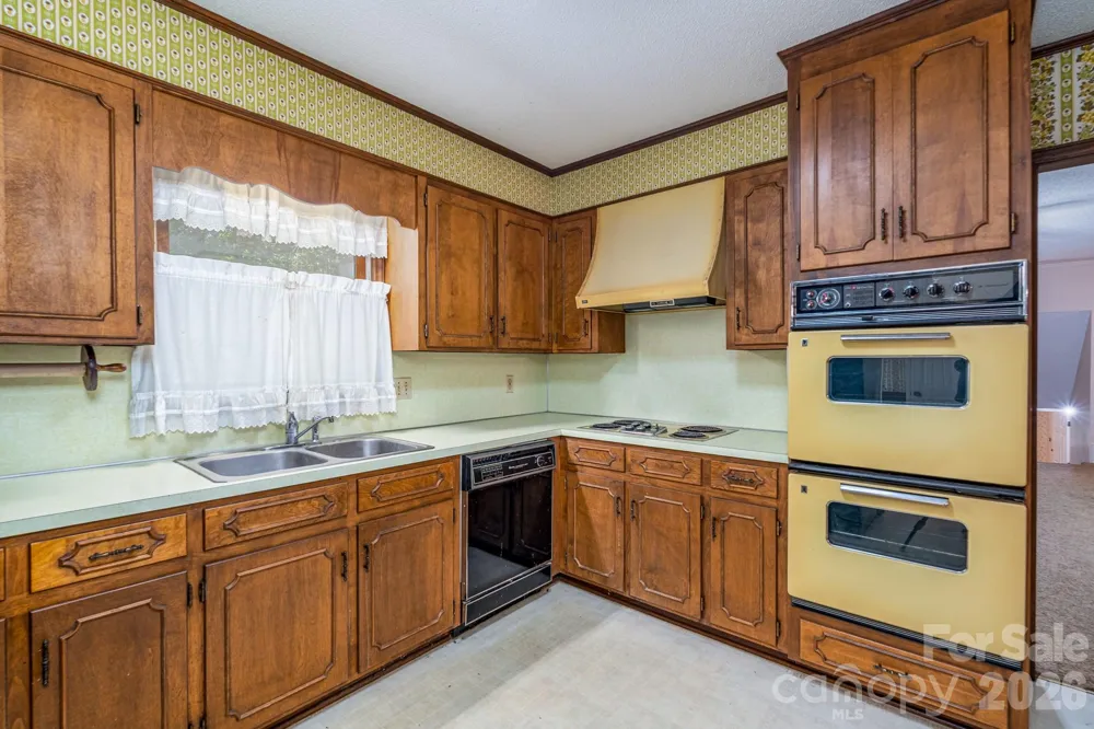 1836 Westbrook Road Edgemoor, SC 29712