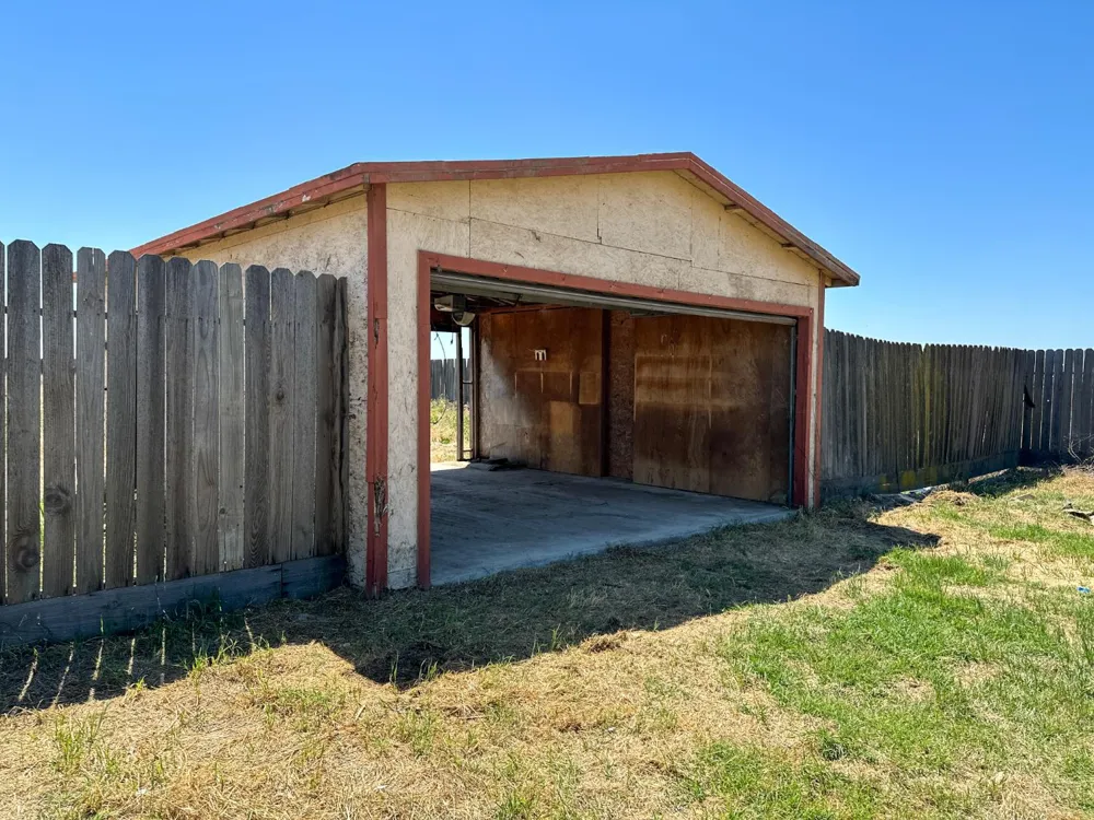 21975 State Highway 140 Stevinson, CA 95374