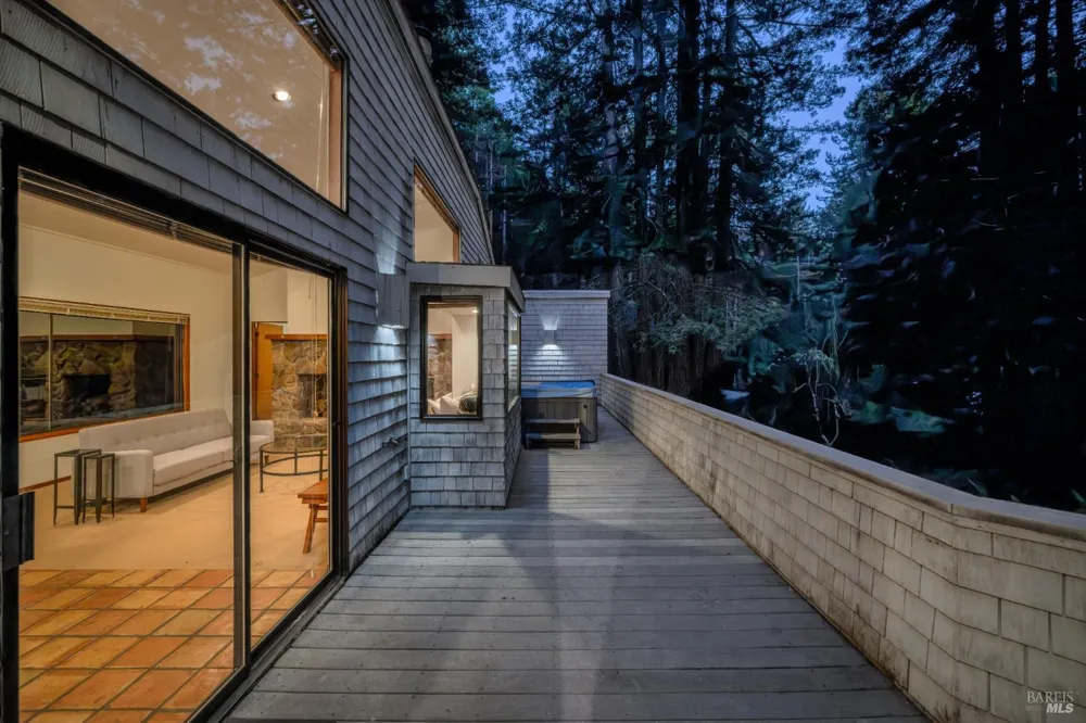 37250 Schooner Drive The Sea Ranch, CA 95497