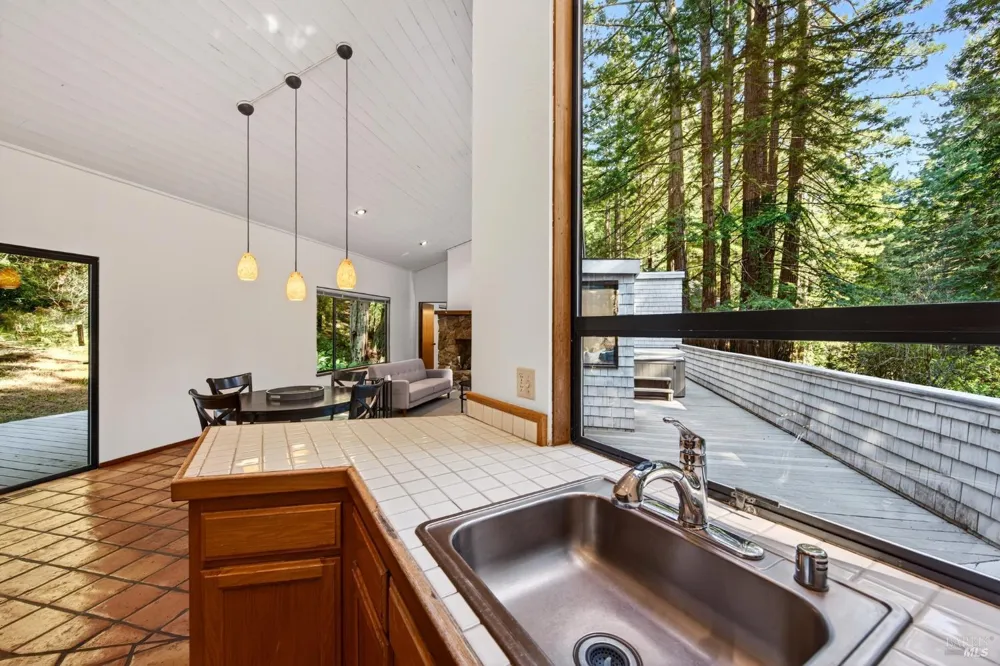 37250 Schooner Drive The Sea Ranch, CA 95497