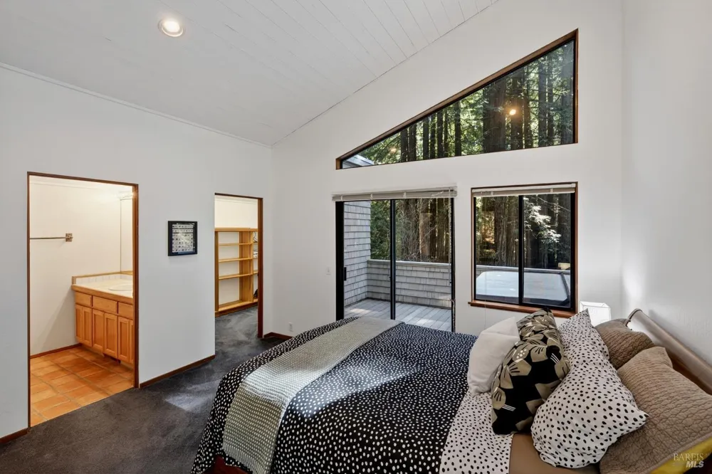 37250 Schooner Drive The Sea Ranch, CA 95497