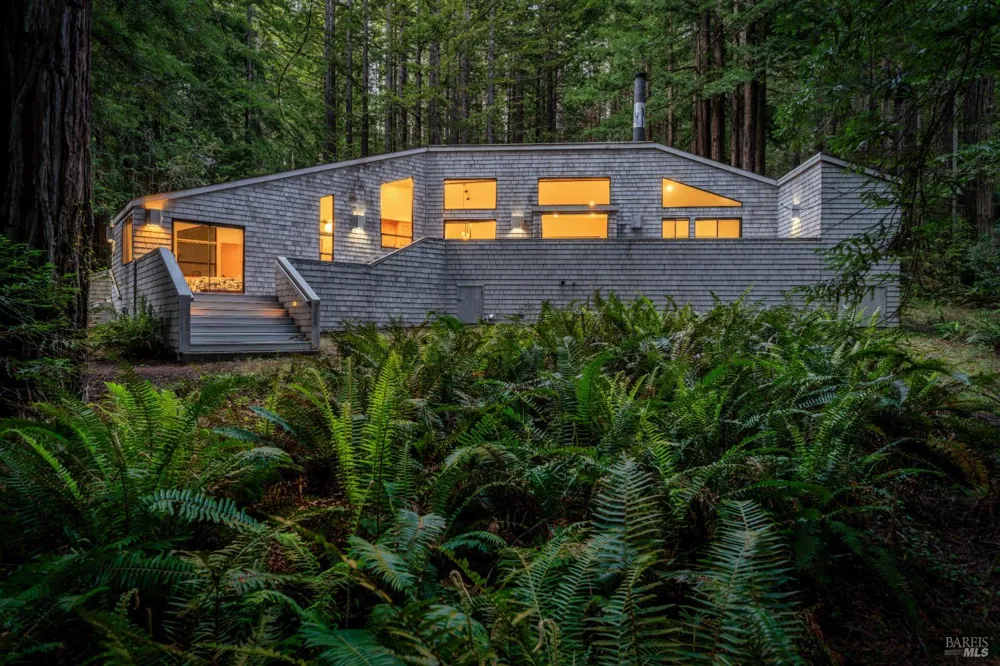 37250 Schooner Drive The Sea Ranch, CA 95497