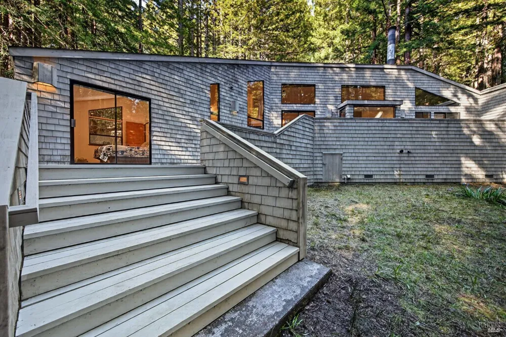 37250 Schooner Drive The Sea Ranch, CA 95497