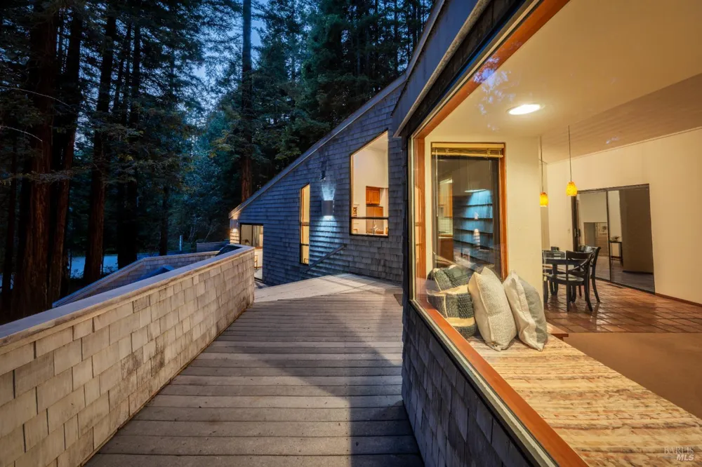 37250 Schooner Drive The Sea Ranch, CA 95497