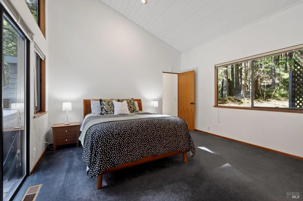 37250 Schooner Drive The Sea Ranch, CA 95497