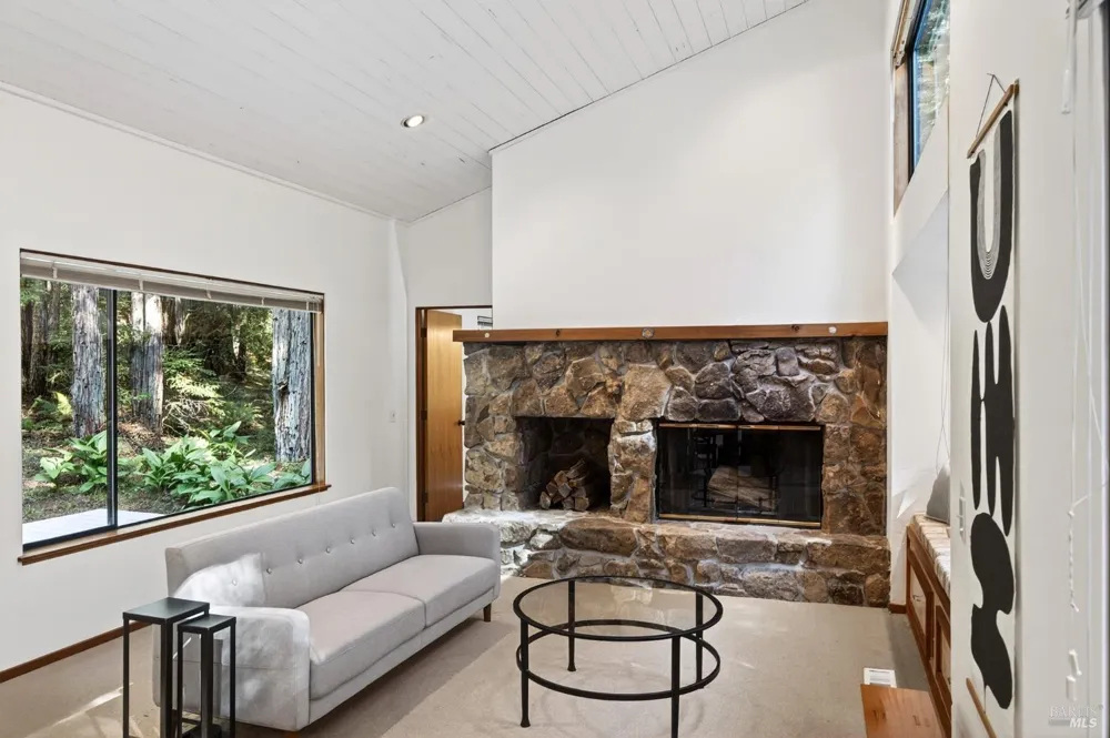 37250 Schooner Drive The Sea Ranch, CA 95497