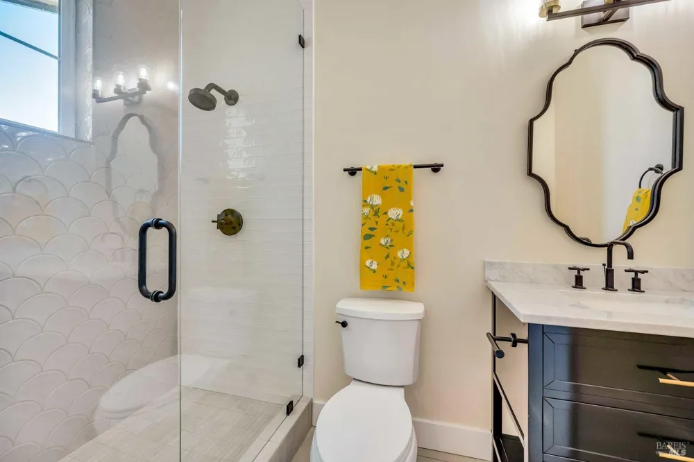 3776 Crown Hill Drive Santa Rosa, CA 95404