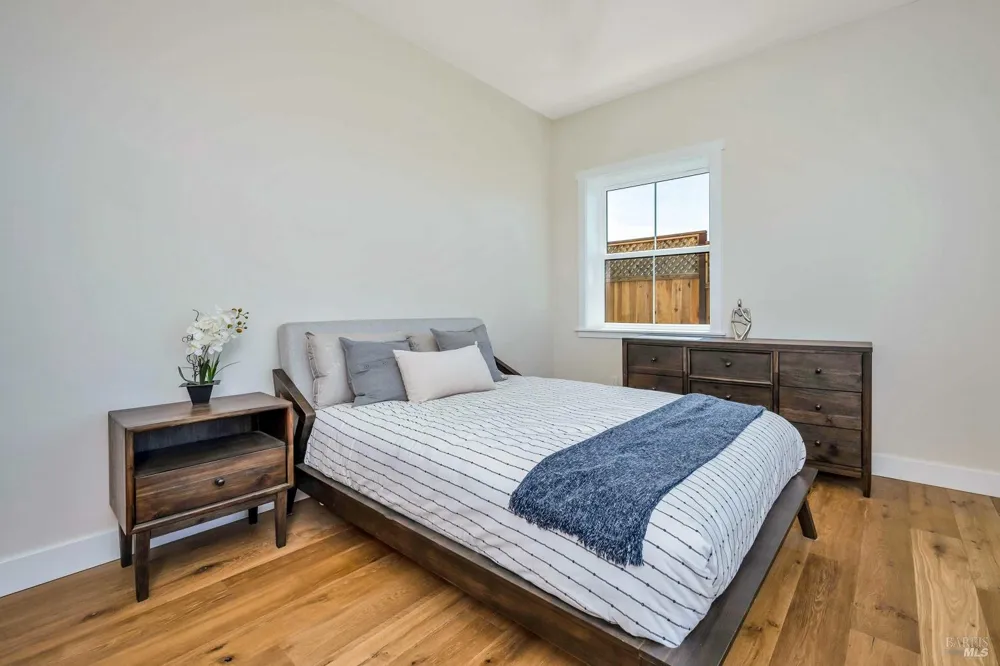 3776 Crown Hill Drive Santa Rosa, CA 95404