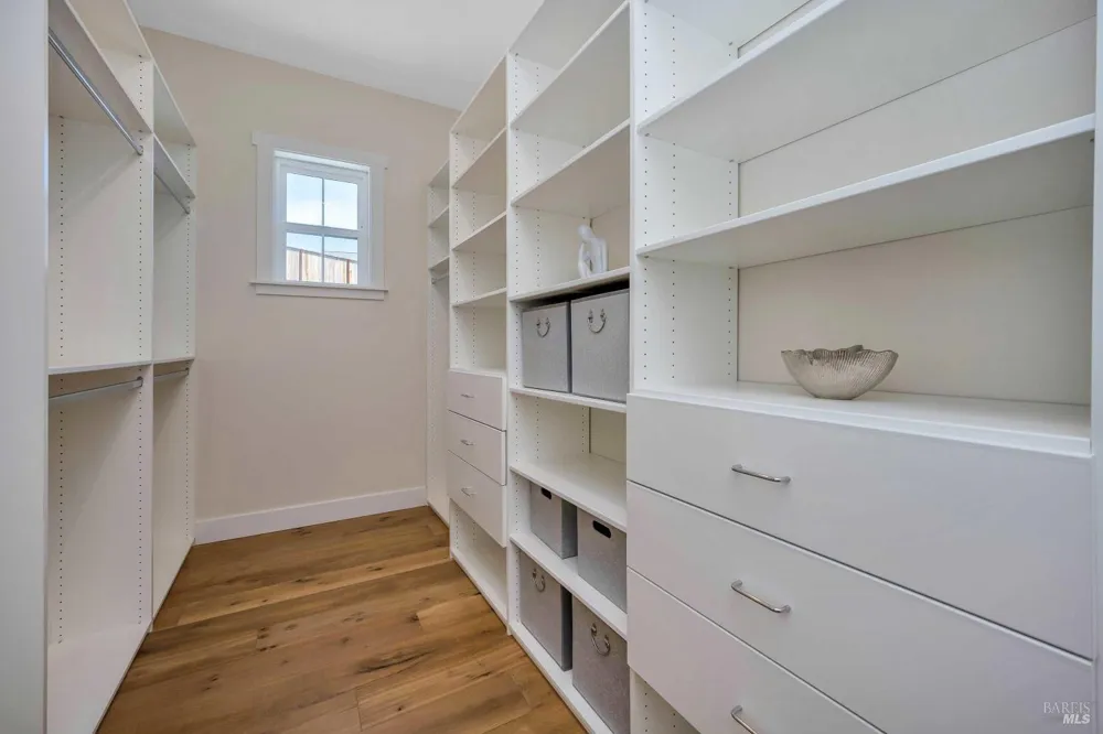 3776 Crown Hill Drive Santa Rosa, CA 95404
