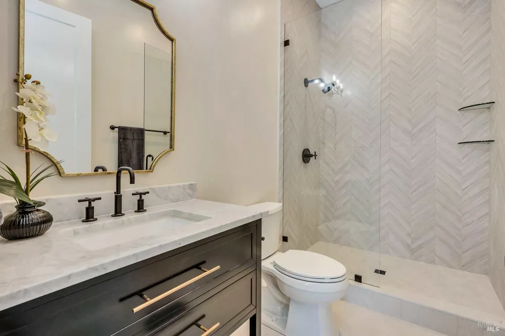 3776 Crown Hill Drive Santa Rosa, CA 95404