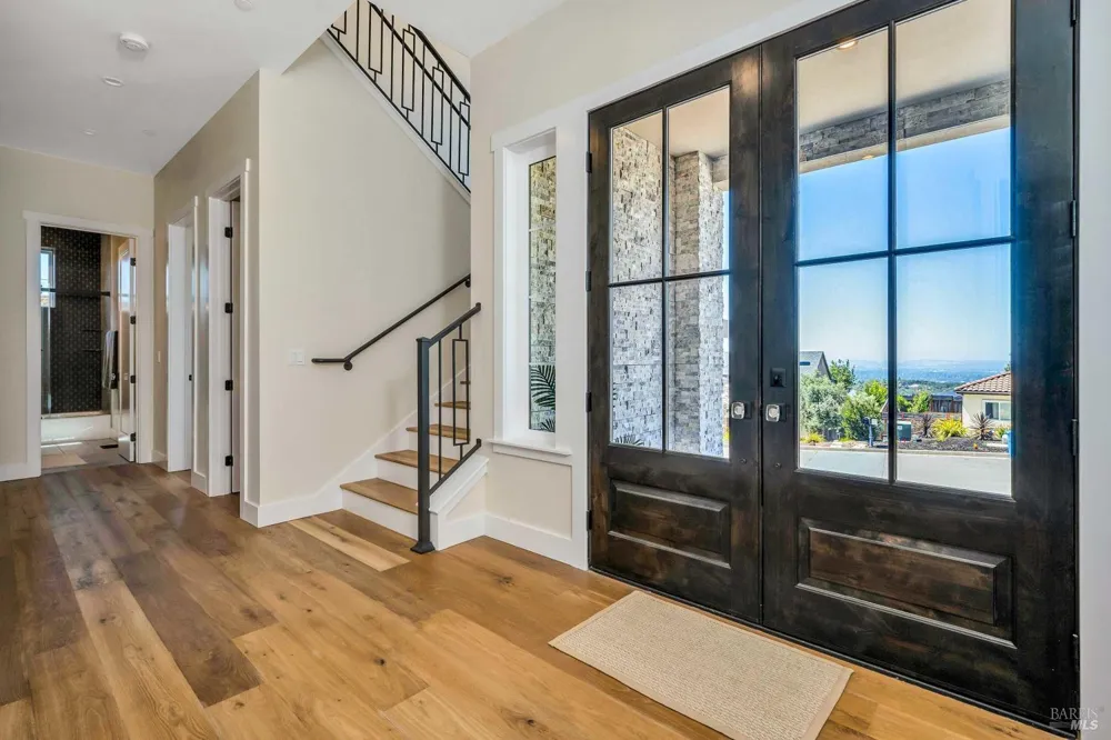 3776 Crown Hill Drive Santa Rosa, CA 95404