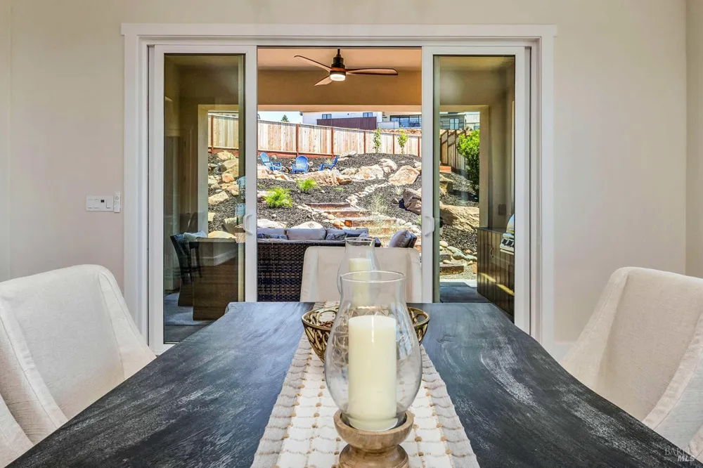 3776 Crown Hill Drive Santa Rosa, CA 95404