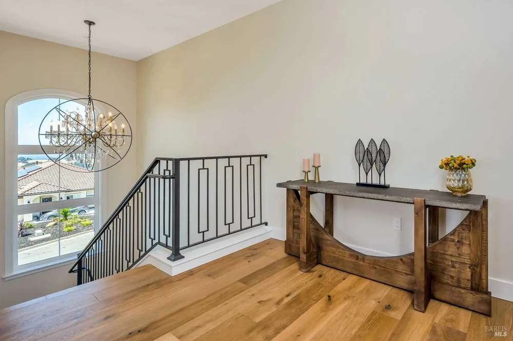 3776 Crown Hill Drive Santa Rosa, CA 95404
