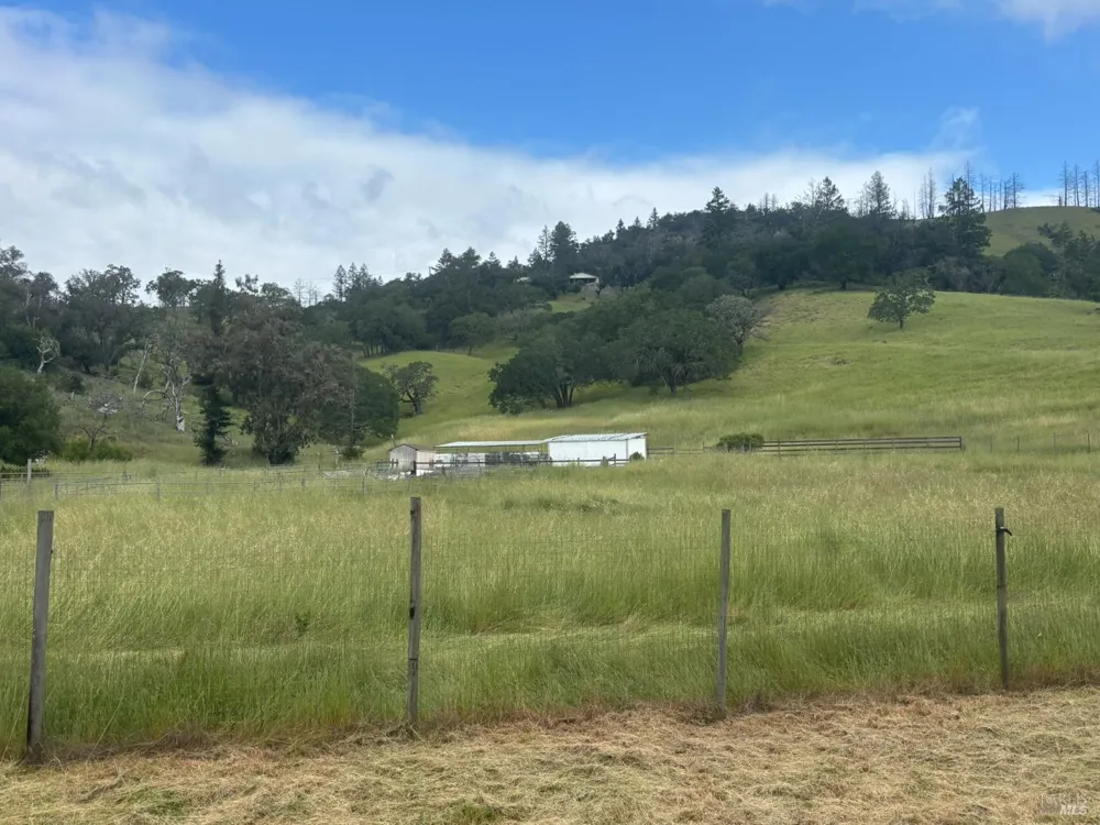 6971 St Helena Road Santa Rosa, CA 95404