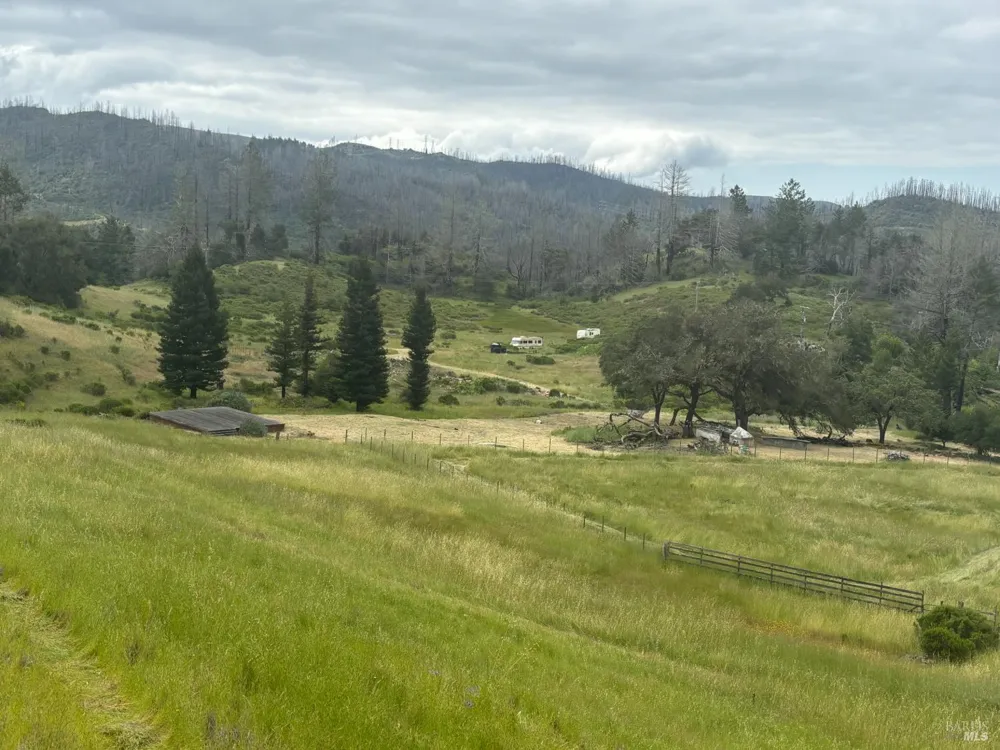6971 St Helena Road Santa Rosa, CA 95404