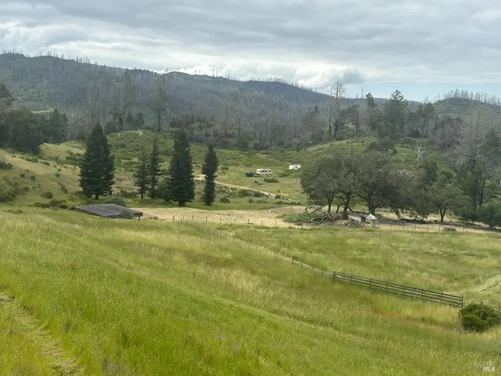 6971 St Helena Road Santa Rosa, CA 95404