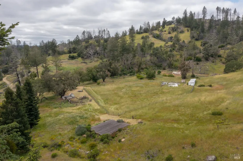 6971 St Helena Road Santa Rosa, CA 95404