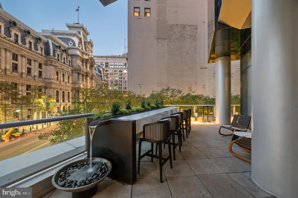 1414 S PENN SQ #36A Philadelphia, PA 19102
