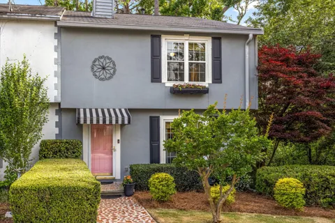 2312 Creekview Drive