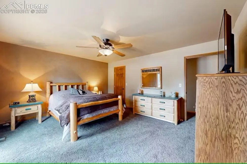 143 Ring Road Guffey, CO 80820