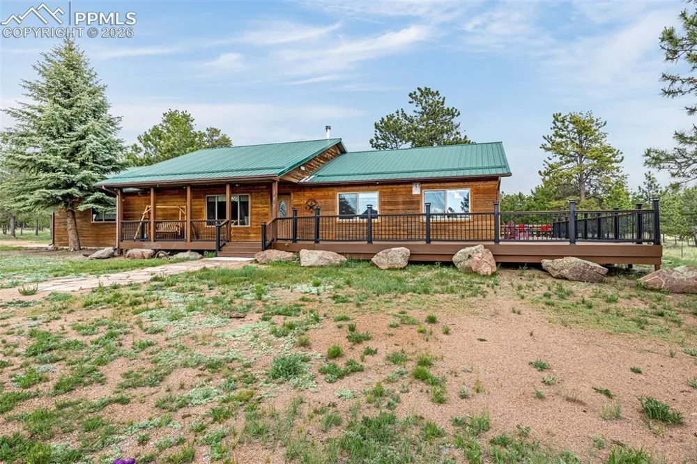 143 Ring Road Guffey, CO 80820