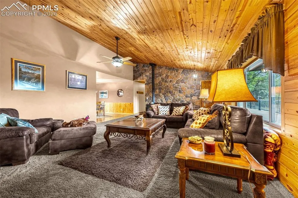 143 Ring Road Guffey, CO 80820