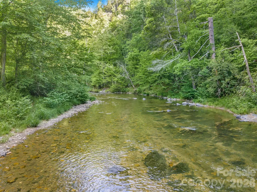 31 Caddis Court Marshall, NC 28753