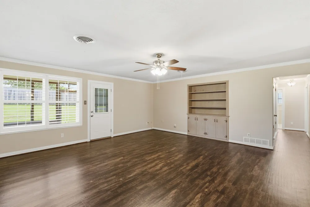 117 Bryan Street Jacksboro, TX 76458