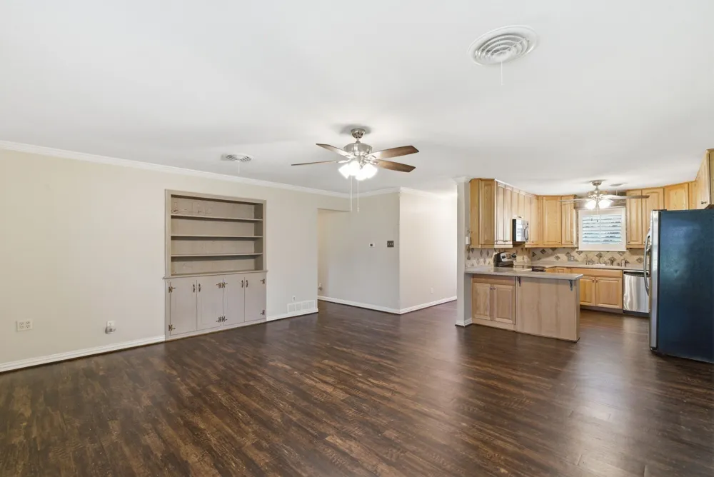 117 Bryan Street Jacksboro, TX 76458