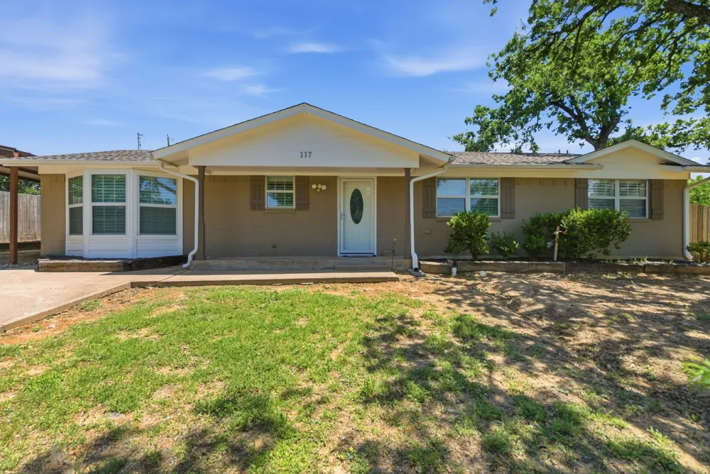 117 Bryan Street Jacksboro, TX 76458