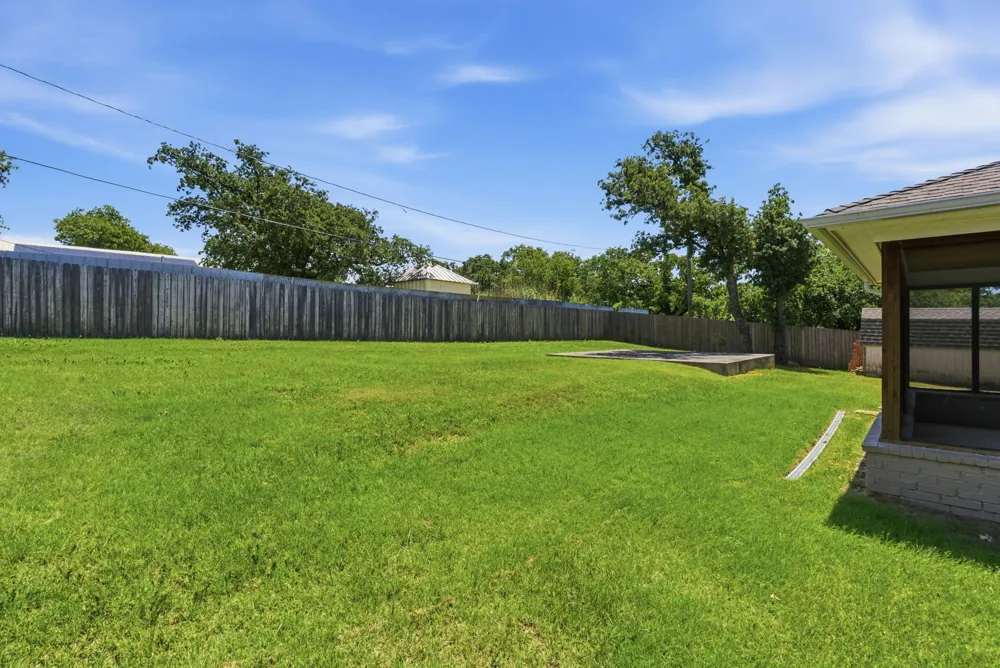 117 Bryan Street Jacksboro, TX 76458