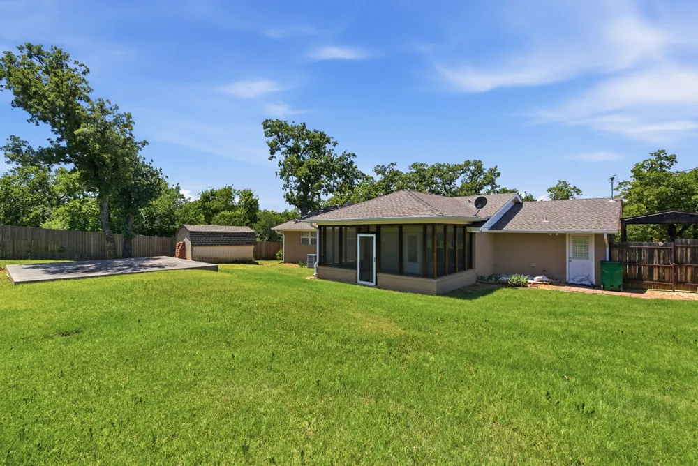 117 Bryan Street Jacksboro, TX 76458