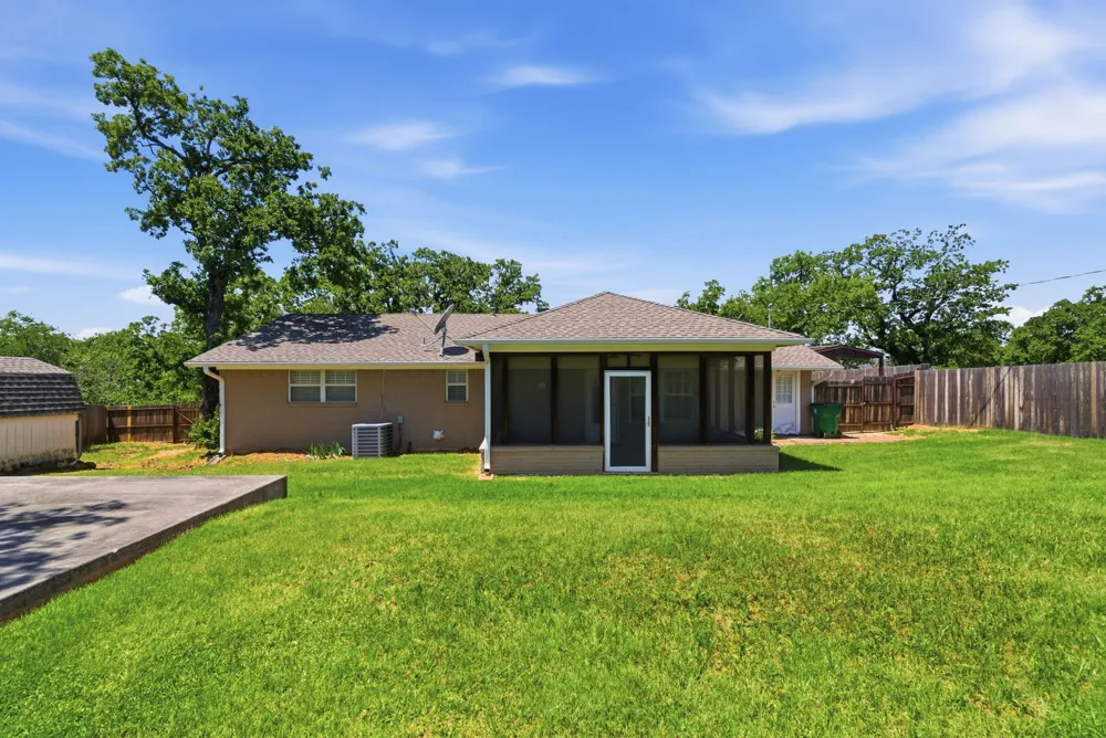 117 Bryan Street Jacksboro, TX 76458