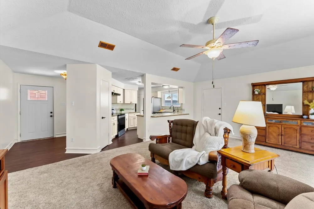 17815 Heritage Colony Court Webster, TX 77598