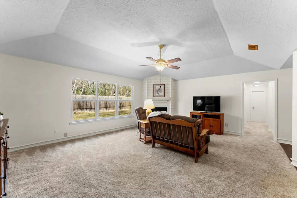17815 Heritage Colony Court Webster, TX 77598