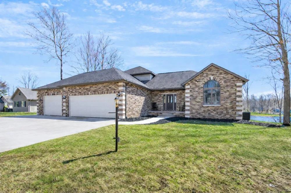 9613 Fawn Ridge Road Morton Township, MI 49346