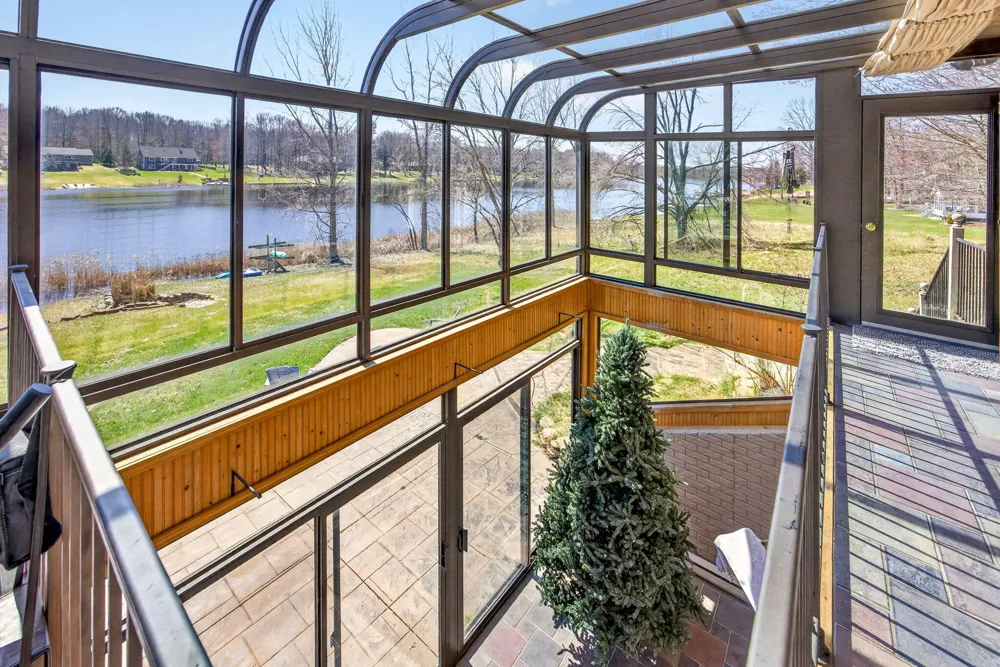 9613 Fawn Ridge Road Morton Township, MI 49346