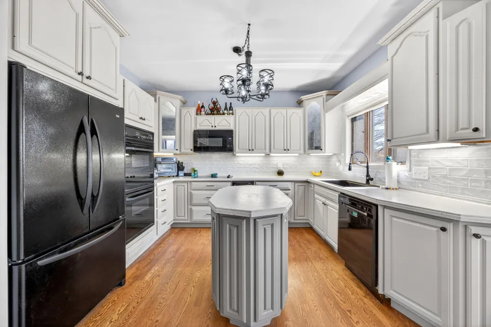 9613 Fawn Ridge Road Morton Township, MI 49346