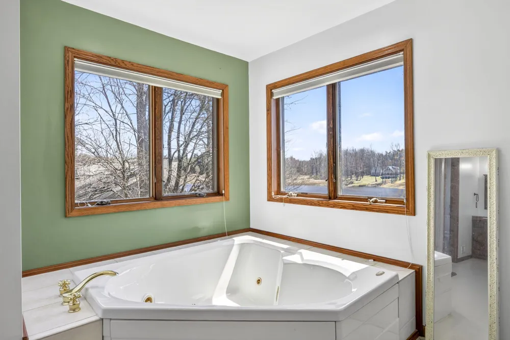 9613 Fawn Ridge Road Morton Township, MI 49346