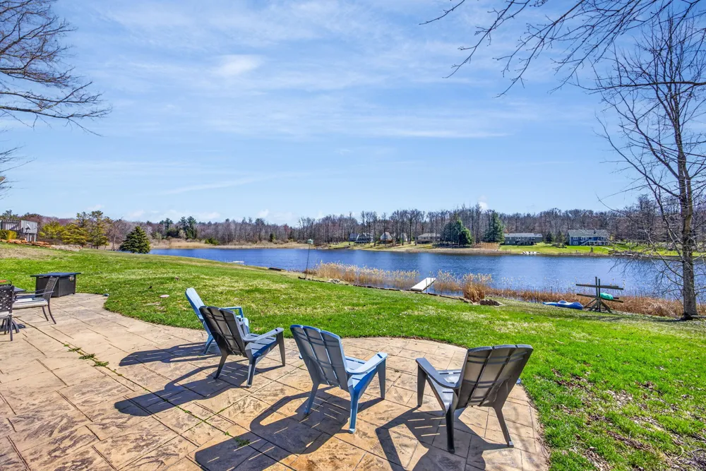 9613 Fawn Ridge Road Morton Township, MI 49346