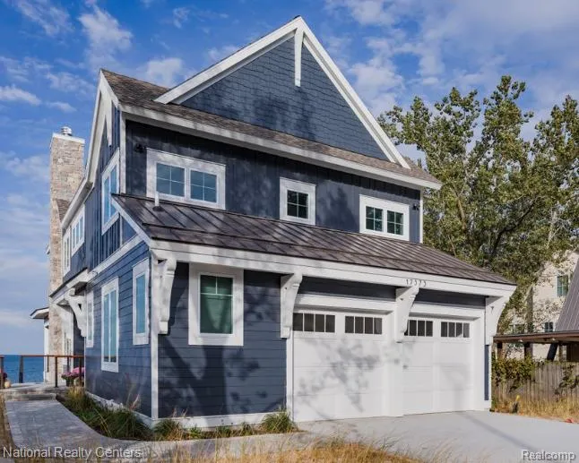 903 S. Lake Drive Novi City, MI 48377