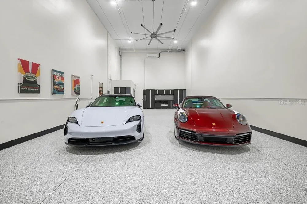 5431 COMMUNICATIONS PARKWAY #29 Lakewood Ranch, FL 34240