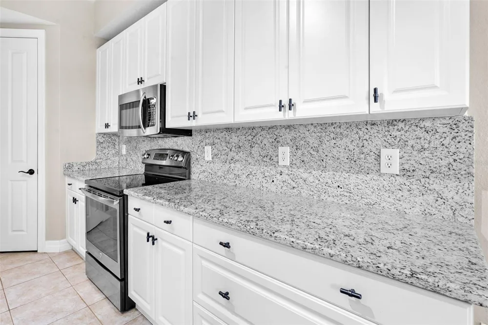 98 VIVANTE BOULEVARD #410 Punta Gorda, FL 33950