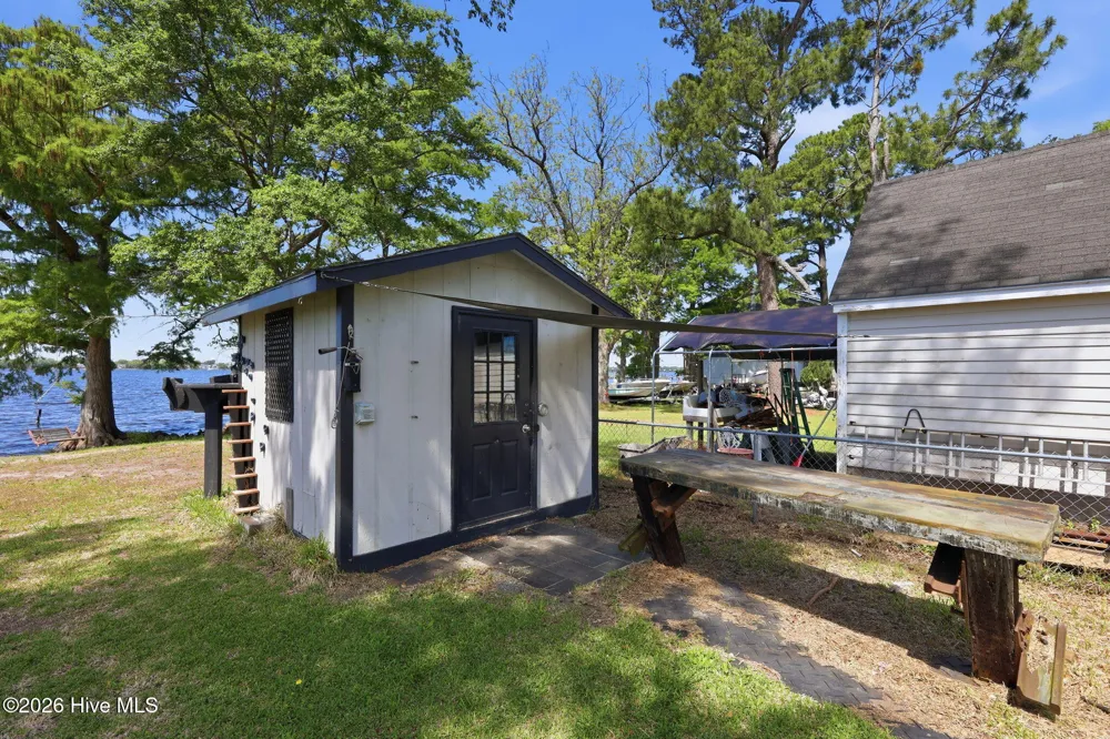525 A STREET Bridgeton, NC 28519